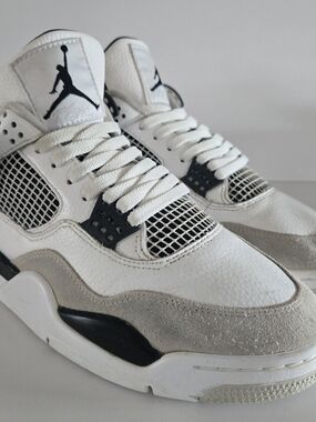 Jordan Men's White and Black Retro Sneakers